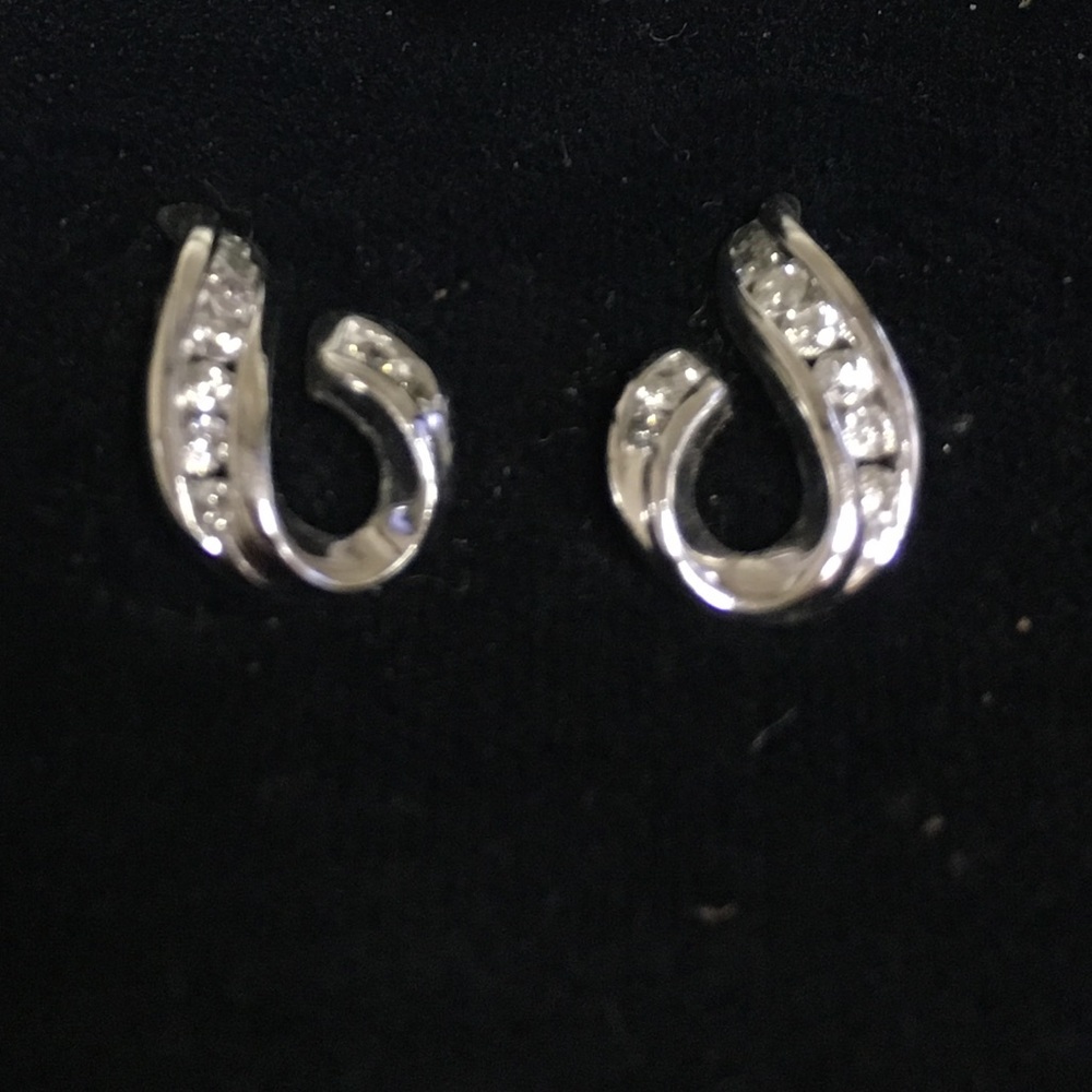 Diamond earrings - Picture 2 of 5